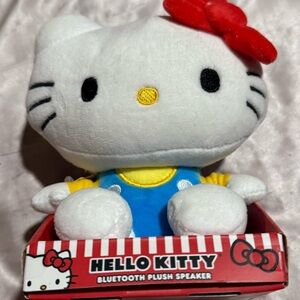 Hello Kitty Red and White Bluetooth Speaker